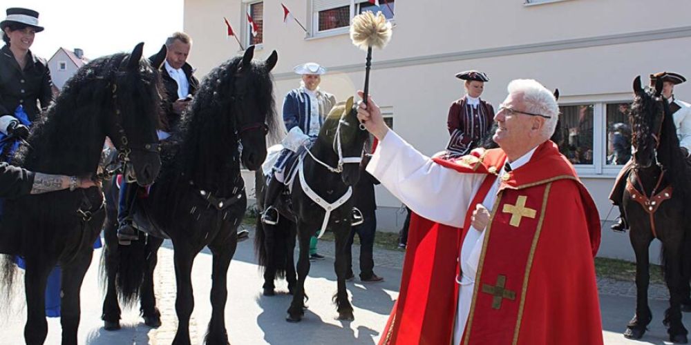 Am Sonntag, 26. Juni, feiert die Pfarrei St. Stefan Moggast 100-jähriges Kirchweihjubiläum. Es ergeht herzliche Einladung!